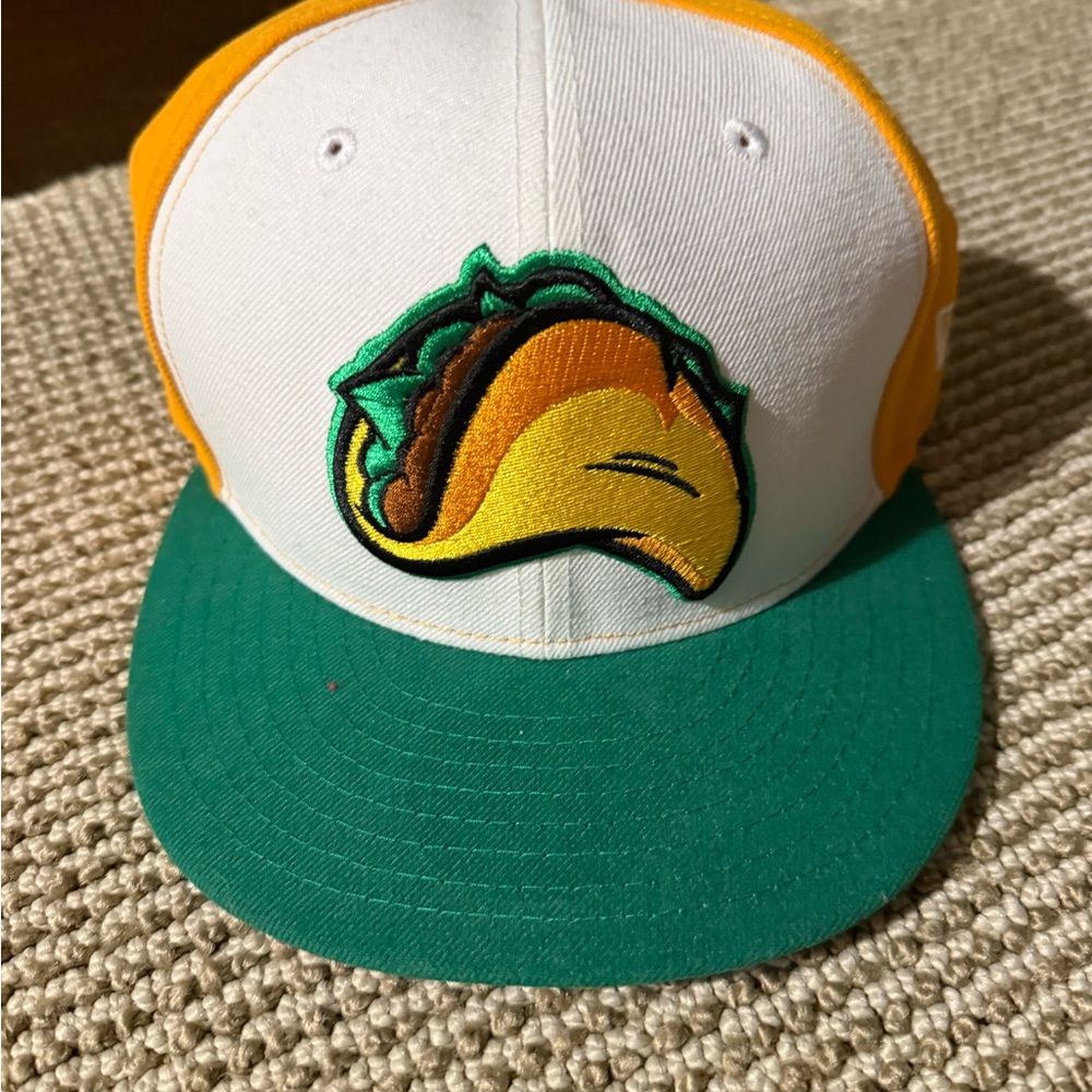 fitted Fresno Grizzlies Taco Hat Size 7 1/8
